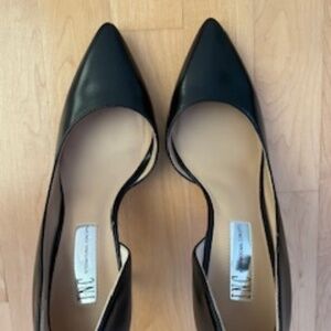 LIKE NEW INC Leather SIZE 6 Heels